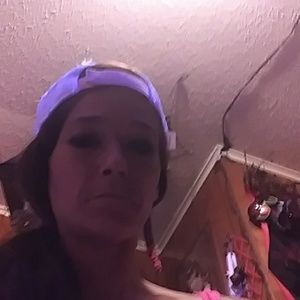 Meet your Posher, Tonya